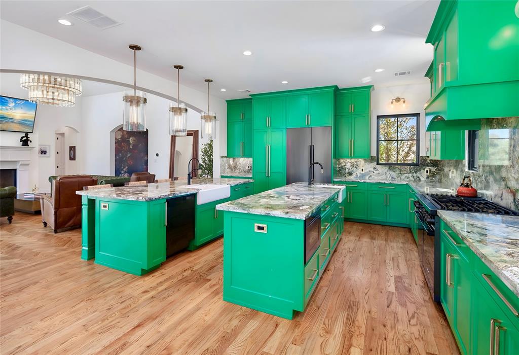 Forest Hills - Residential