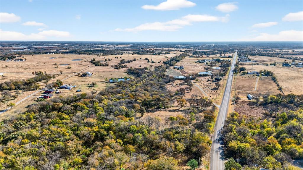 CROSSROADS OF FRIENDLINESS - Land