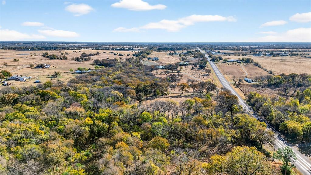 CROSSROADS OF FRIENDLINESS - Land