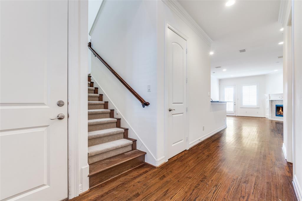 809 Snowshill Trail