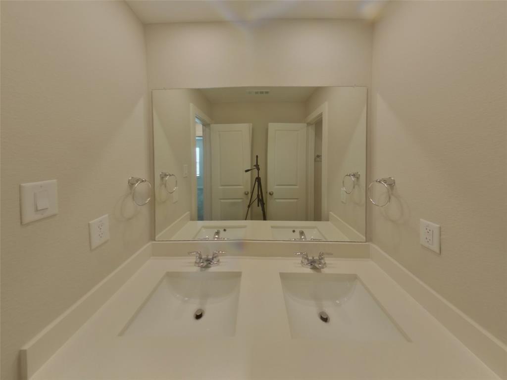 Tricon Saginaw - Residential Lease