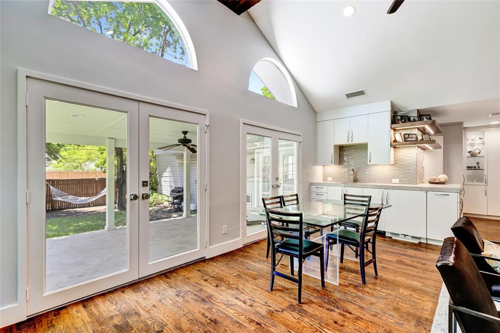 6522 Willow Lane