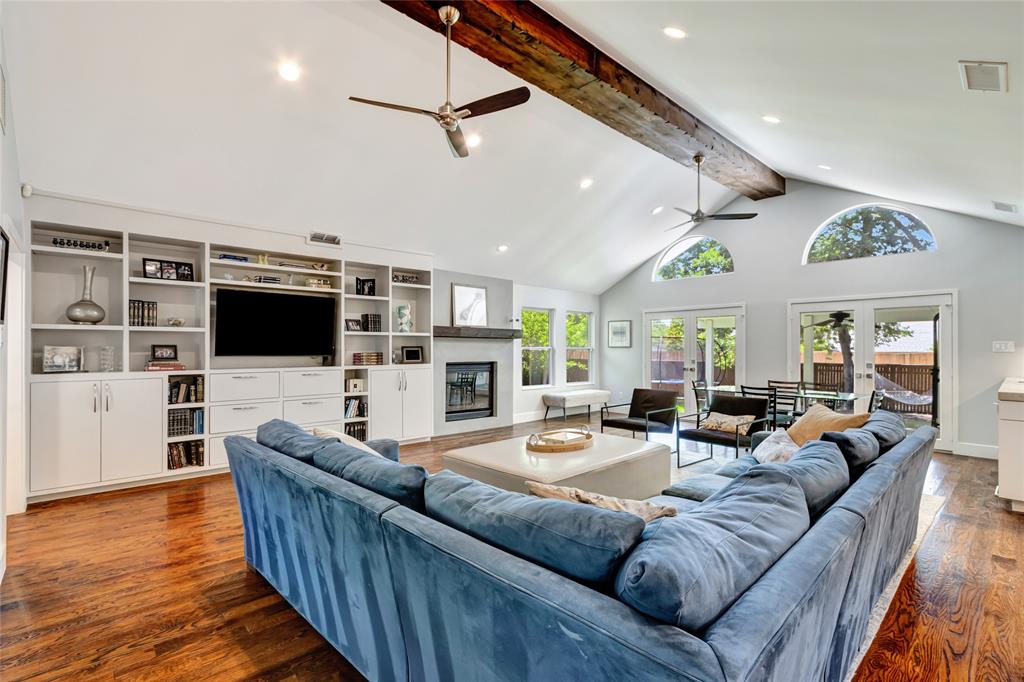 6522 Willow Lane