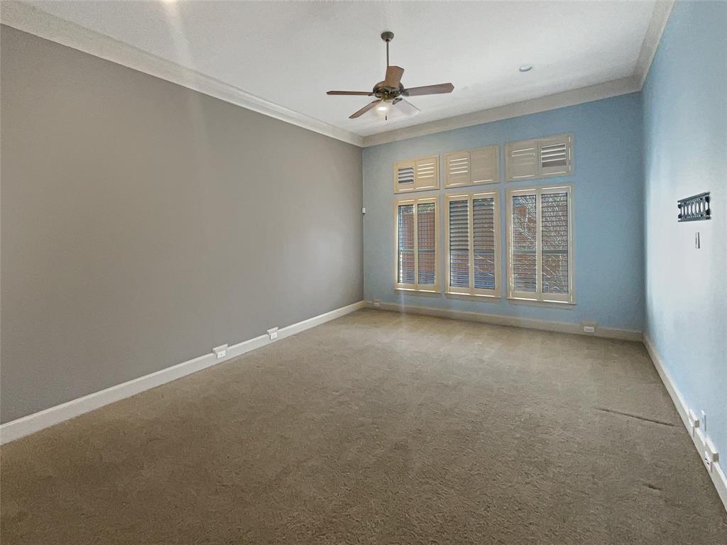 3104 Kimberlee Lane