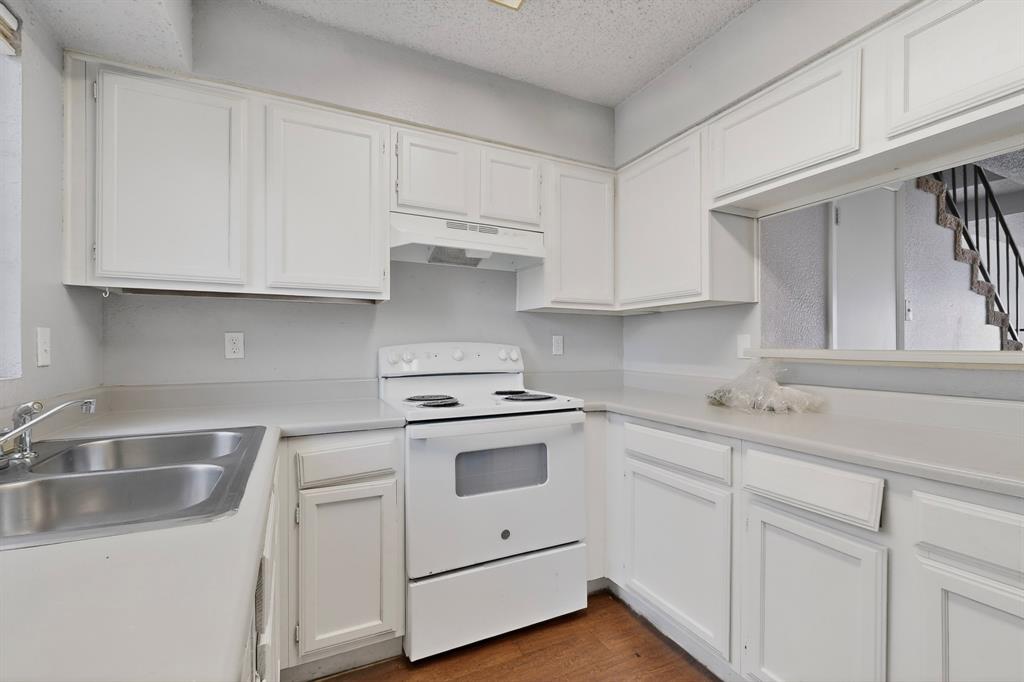 Village By The Creek - Residential