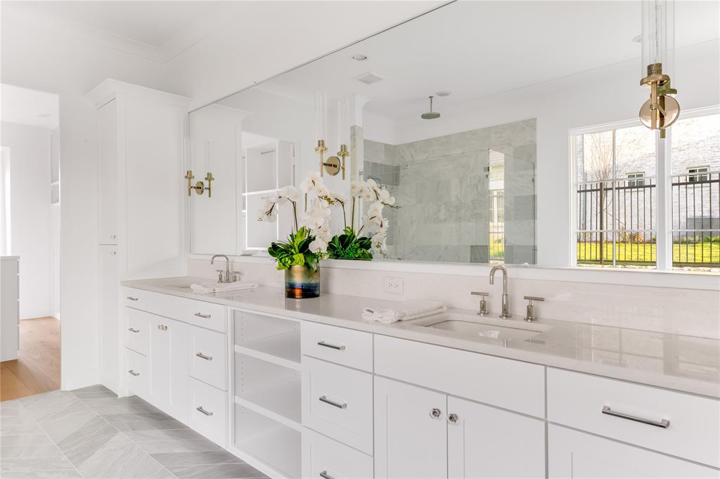 Montrachet - Residential