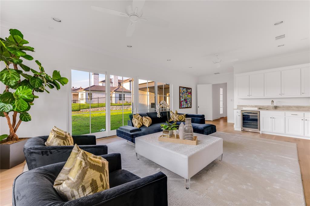 Montrachet - Residential