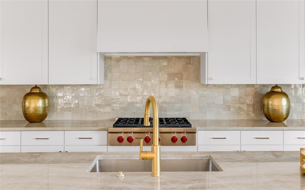 Montrachet - Residential