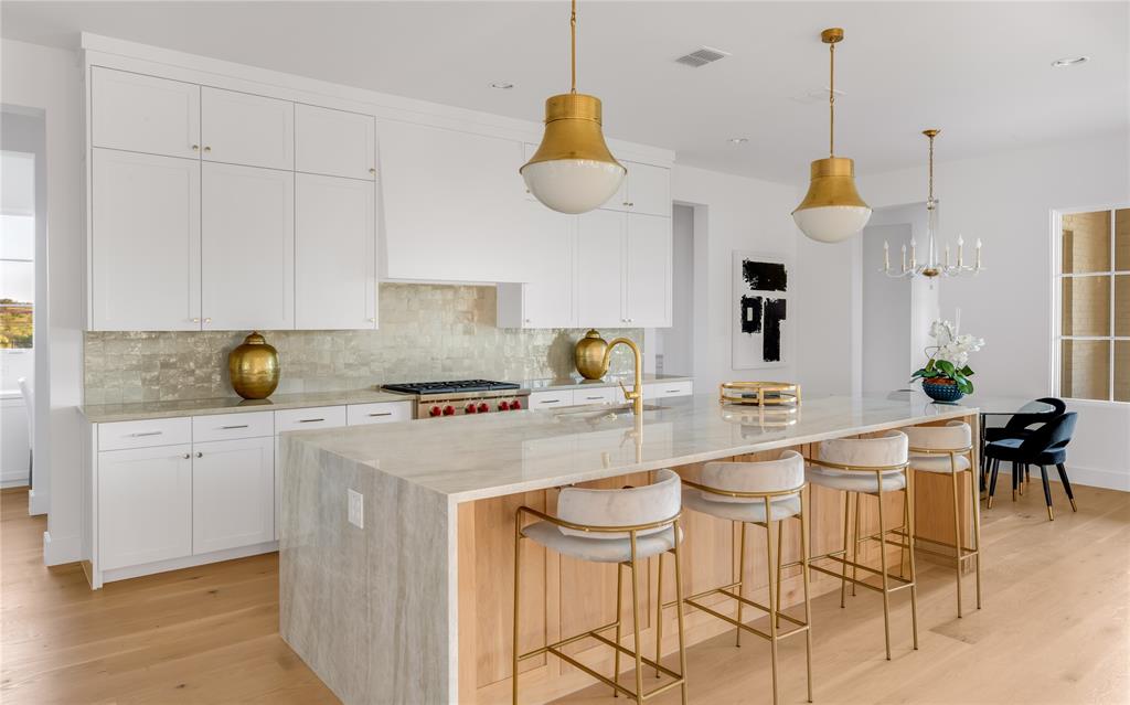 Montrachet - Residential