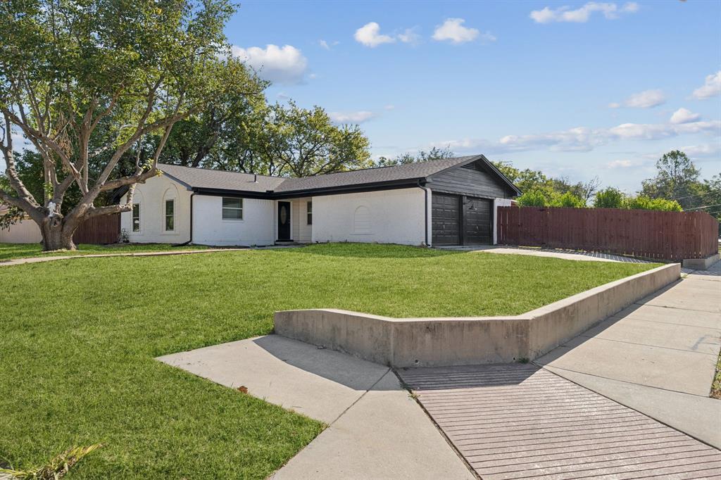 6428 Carousel Drive