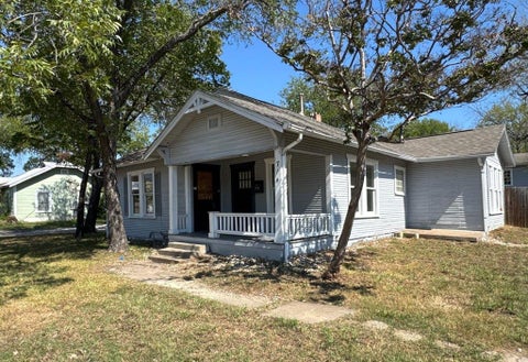 Photo of 714 S Bryan Belt Line Road, Mesquite, TX 75149 (MLS # 21408750)