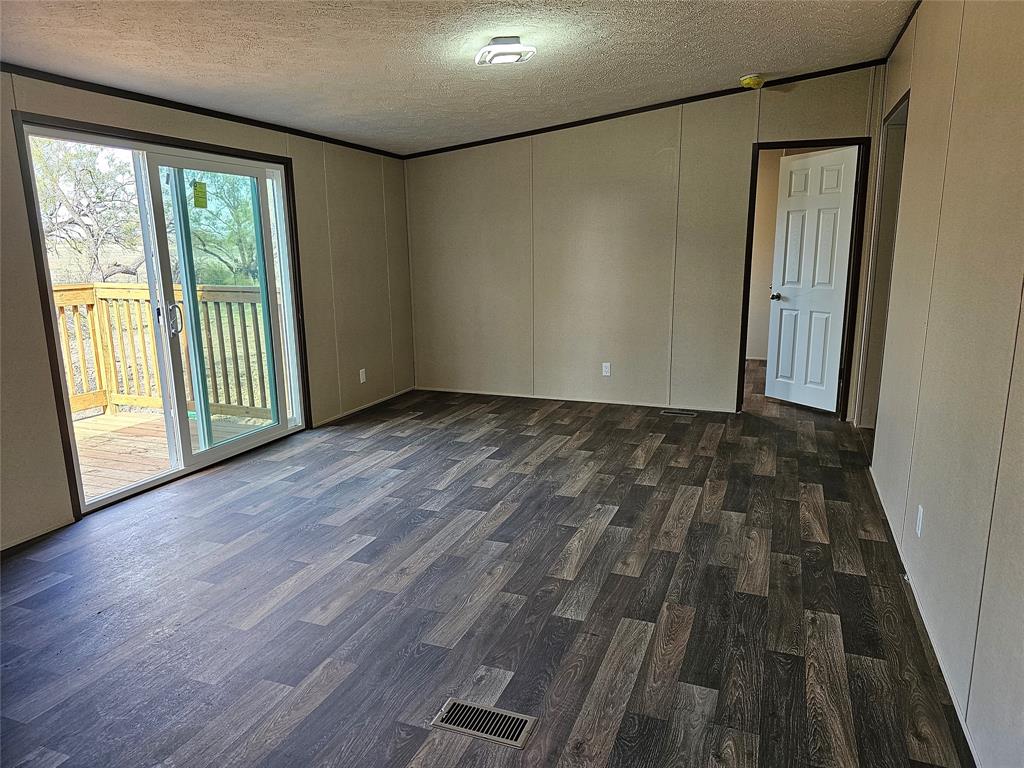 B0105- Barons Corner - Residential