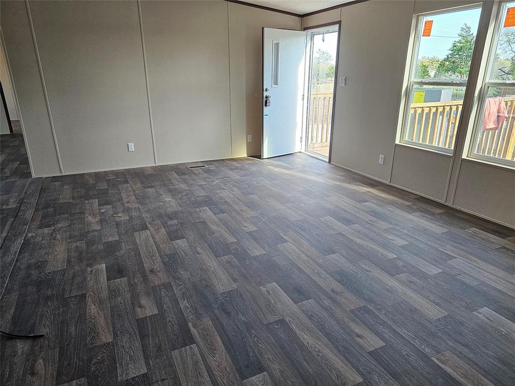 B0105- Barons Corner - Residential