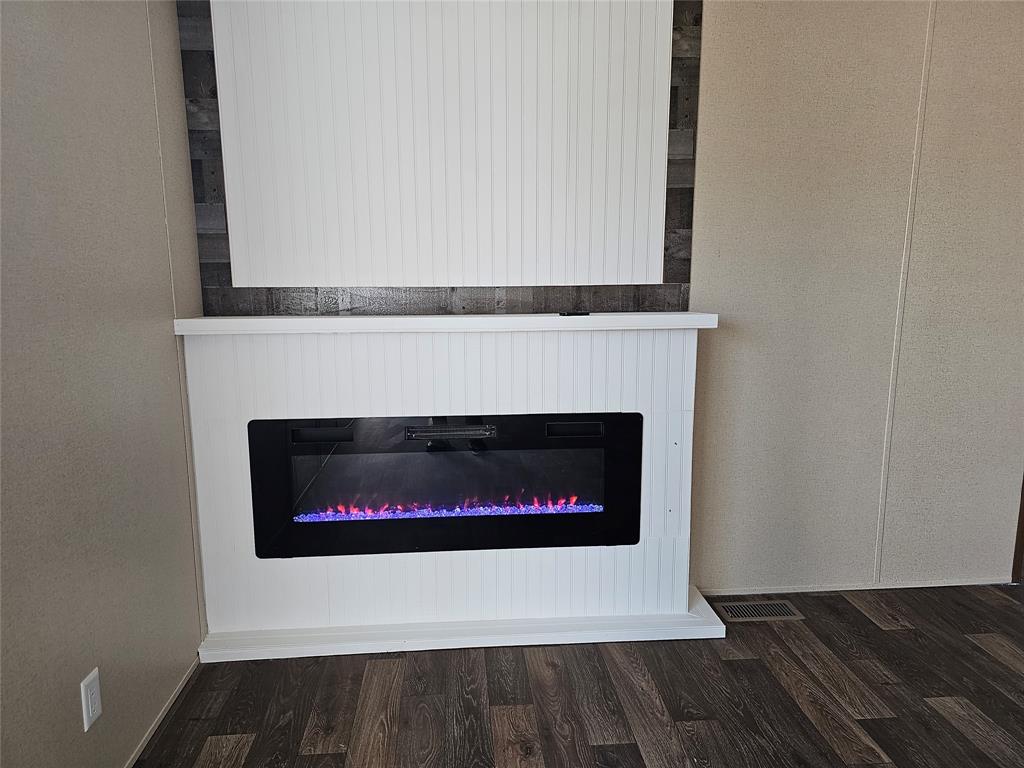 B0105- Barons Corner - Residential