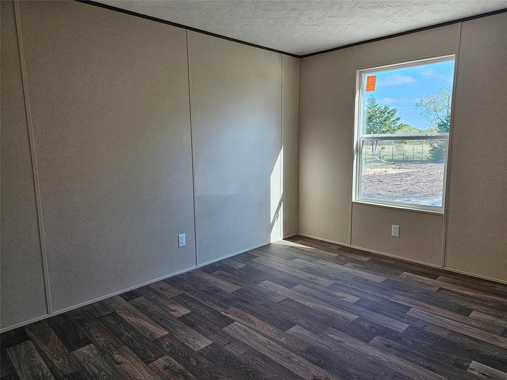 B0105- Barons Corner - Residential