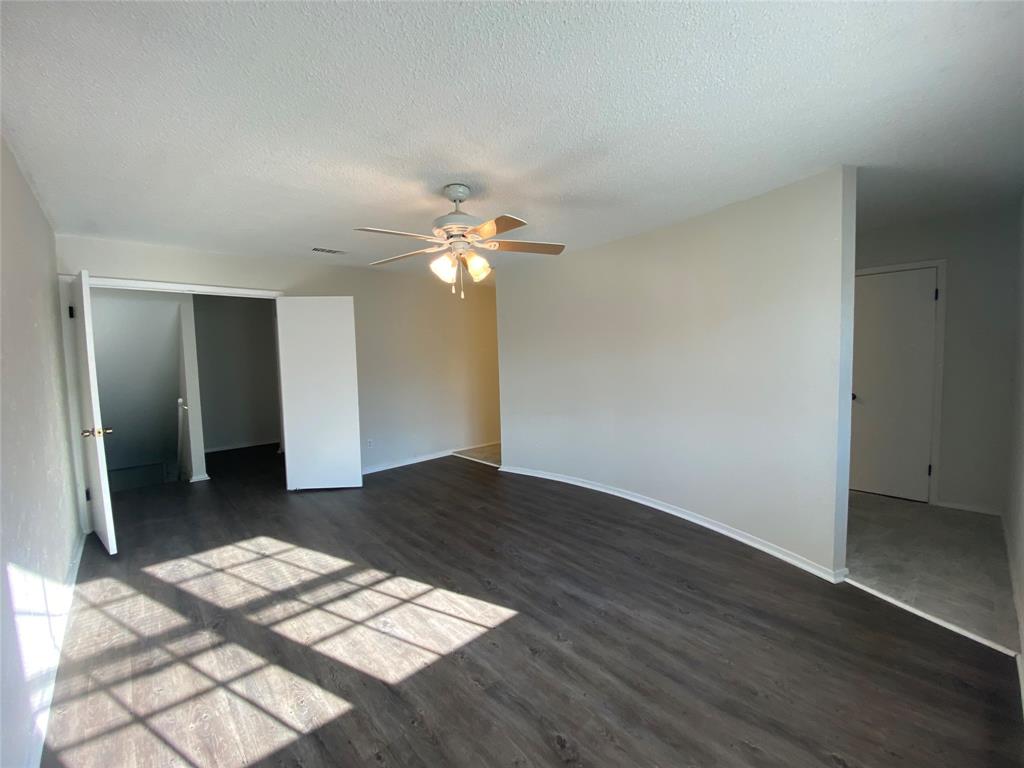 Arlington Downs Twnhs - Residential