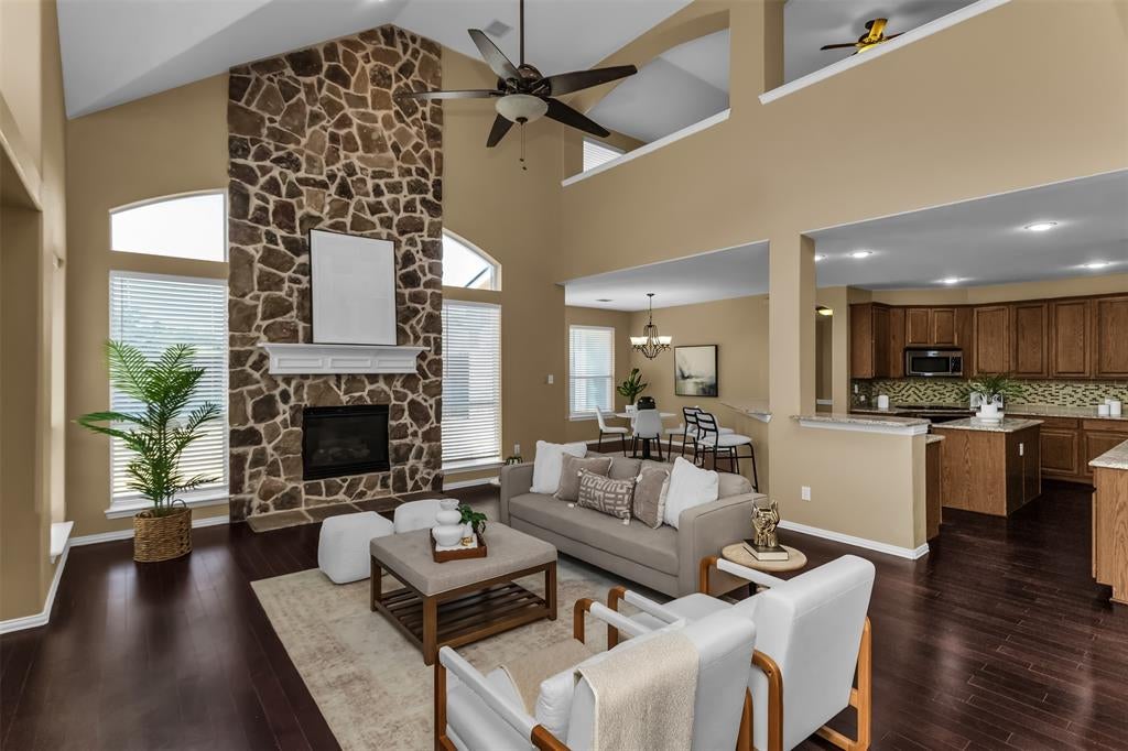 11701 Lampwick Lane