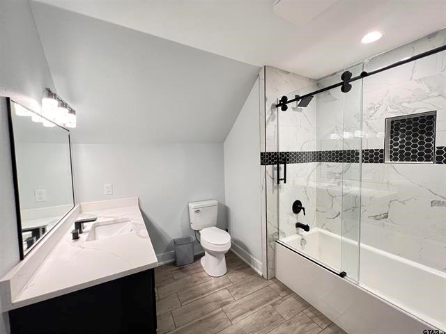 T QUEVADO - Residential