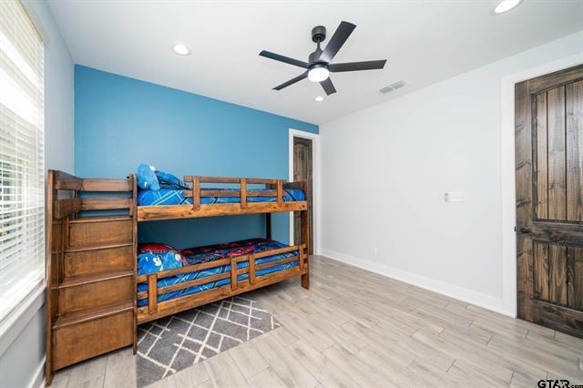 T QUEVADO - Residential