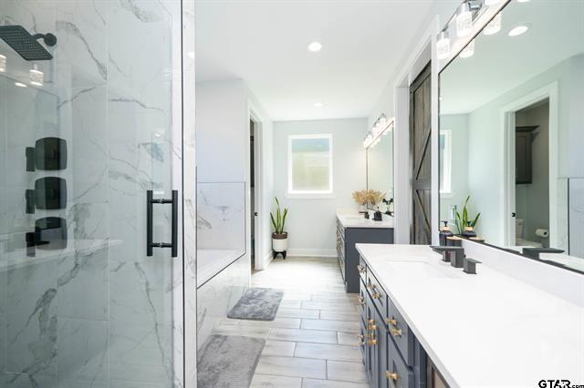 T QUEVADO - Residential