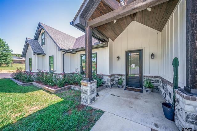 T QUEVADO - Residential