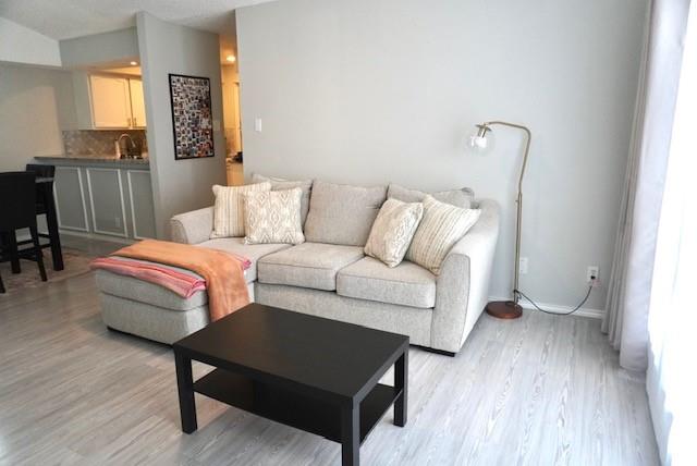 3101 Townbluff Drive 1021