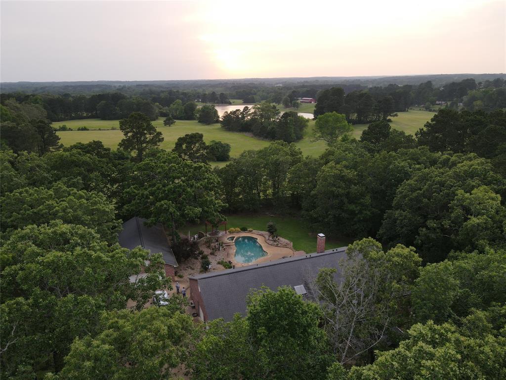 1402 S Boggie Street FM1841