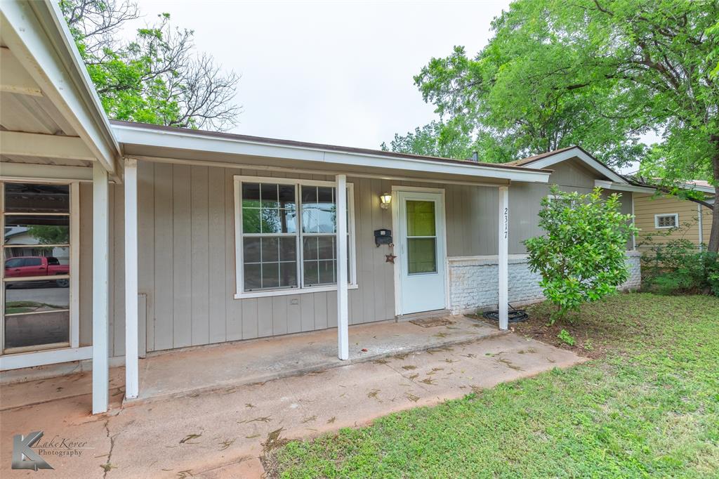 2317 Yorktown Drive