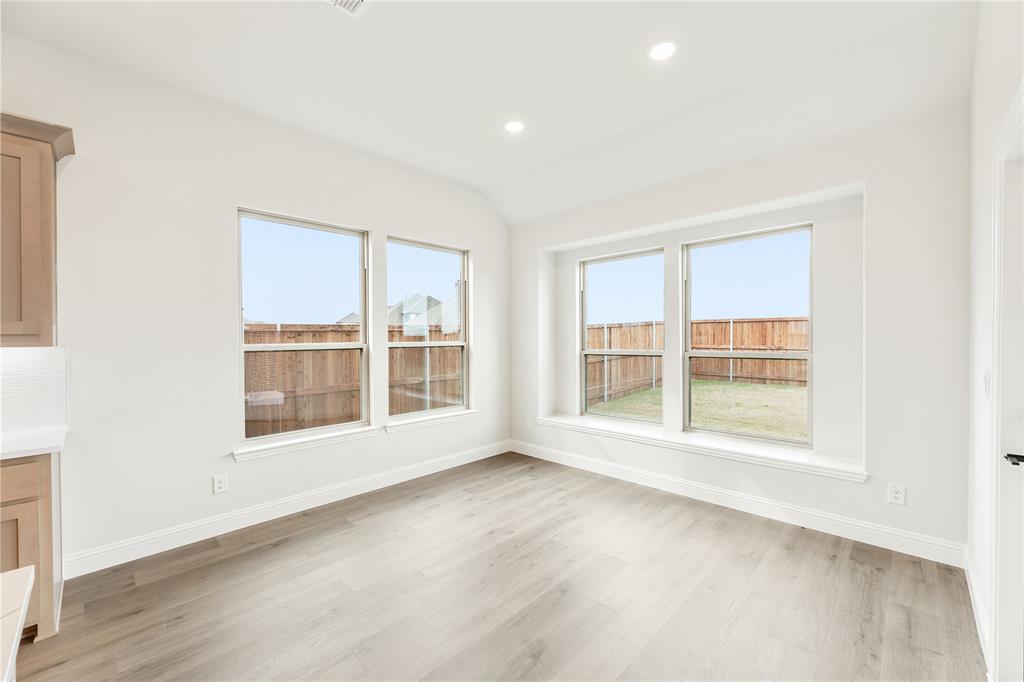 Stone River Glen 60s - Residential