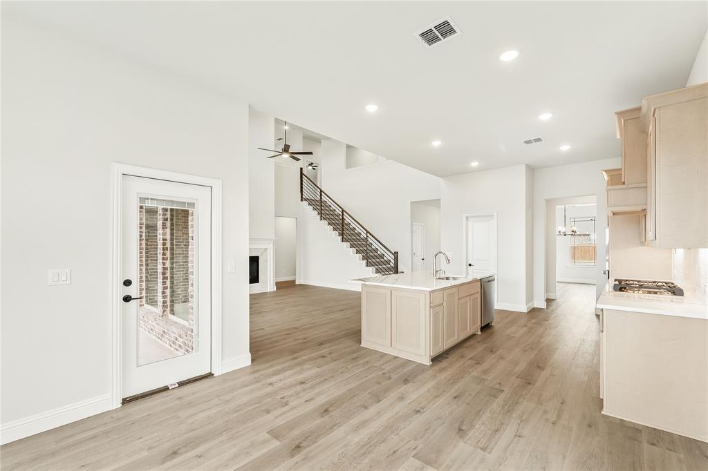 Stone River Glen 60s - Residential