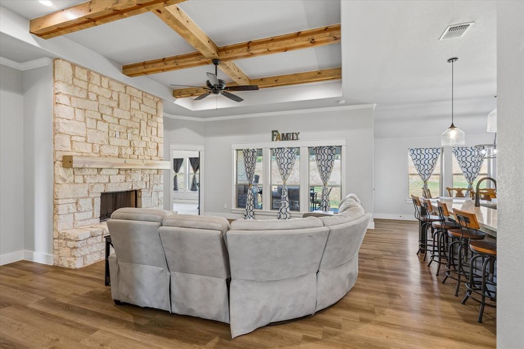 10020 Valley Oak Court