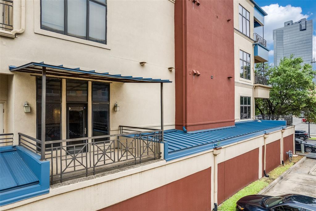 Pecan Place Condo - Residential