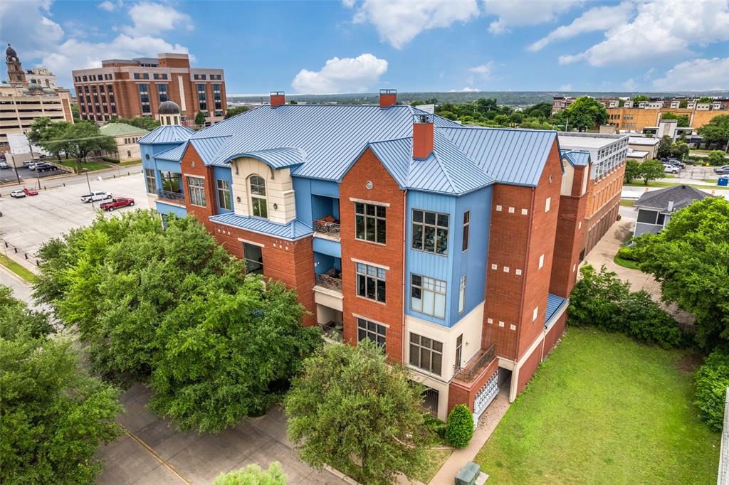 Pecan Place Condo - Residential