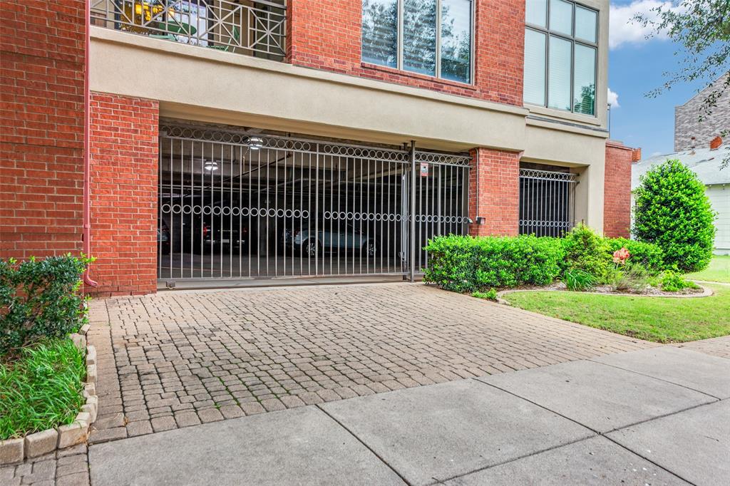 Pecan Place Condo - Residential