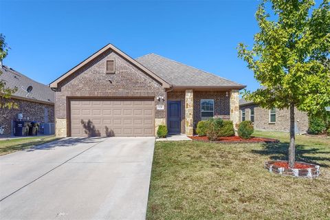 Photo of 628 Redwood Drive, Greenville, TX 75402 (MLS # 21100882) Photo of 628 Redwood Drive, Greenville, TX 75402 (MLS # 21100882)