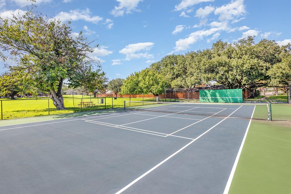 Prestonwood - Residential