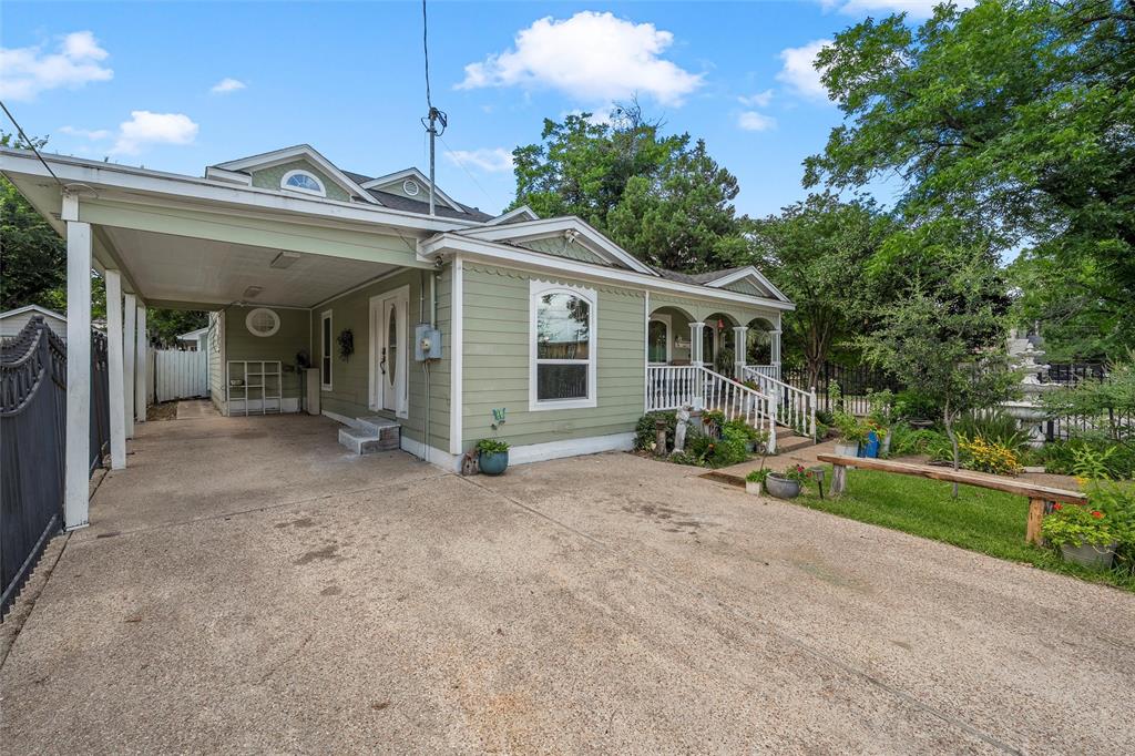 1701 Baylor Avenue