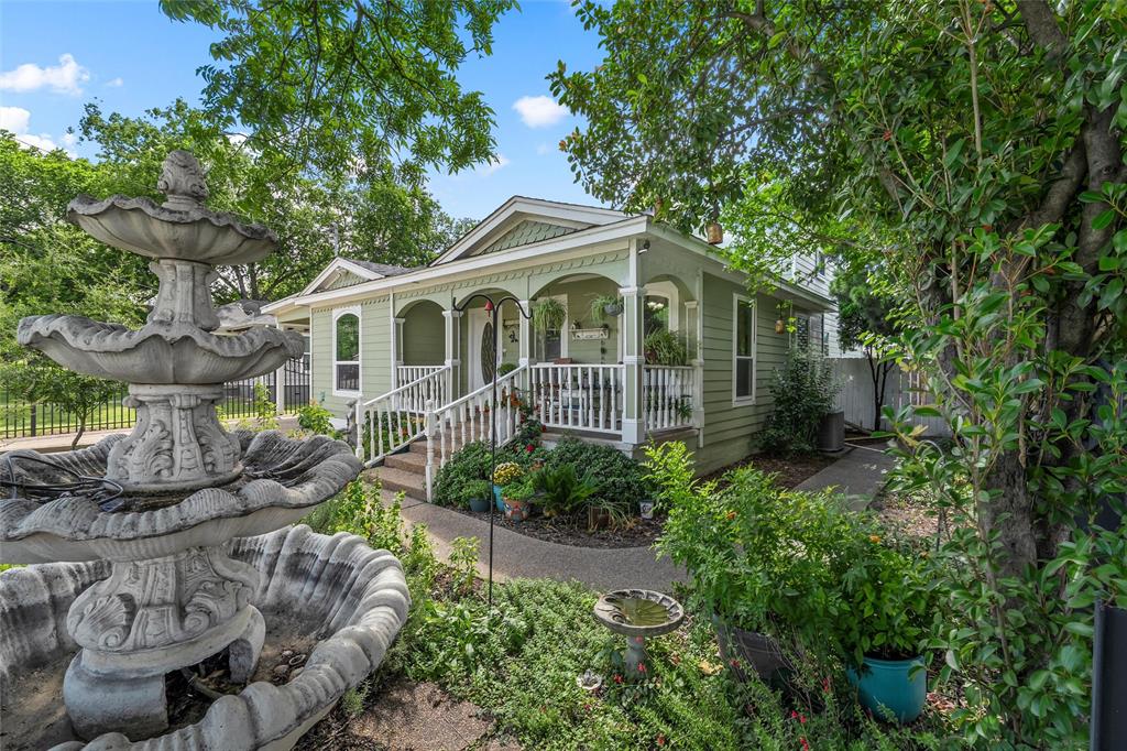 1701 Baylor Avenue