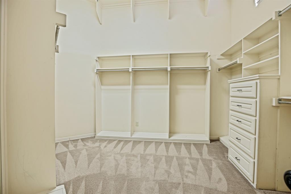 Starwood Ph Four Village 17 - Residential