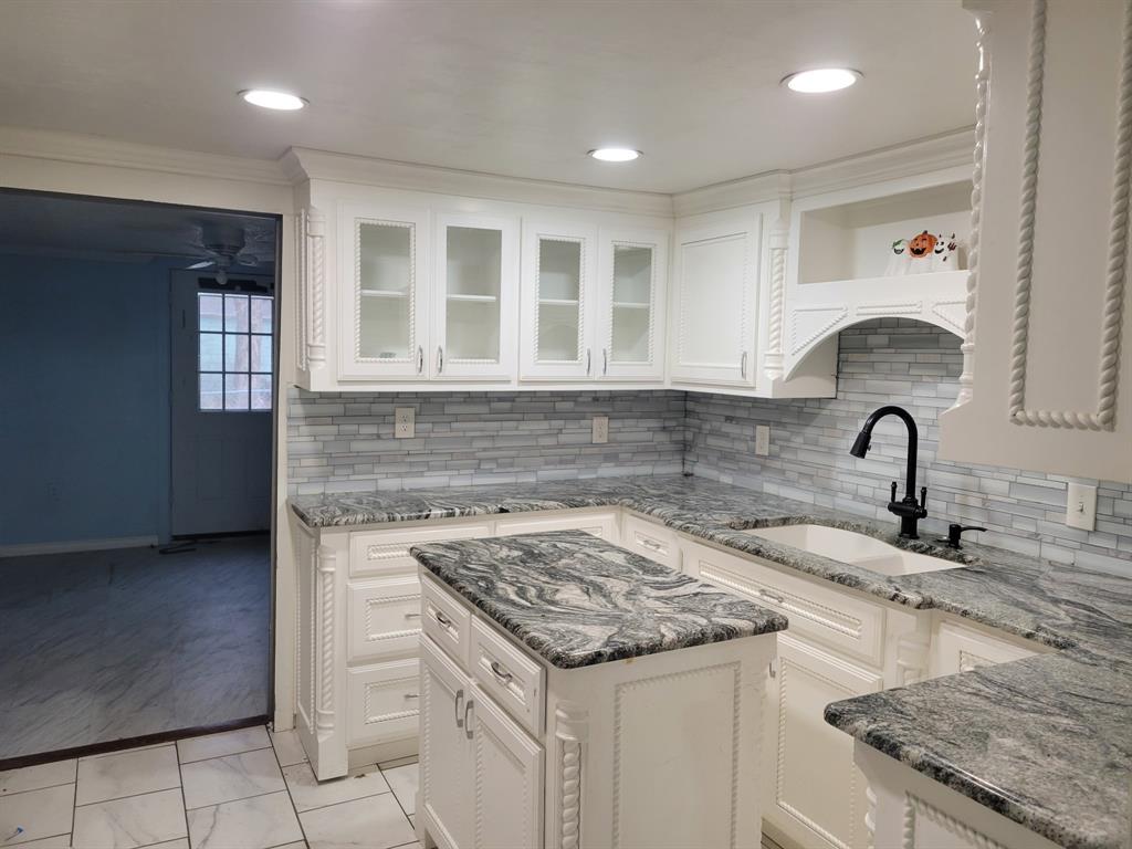 Gladney Leach - Residential