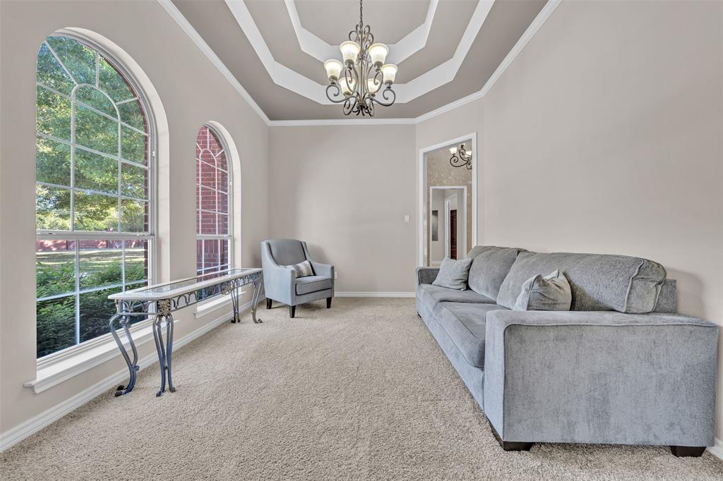 209 N Creekwood Drive