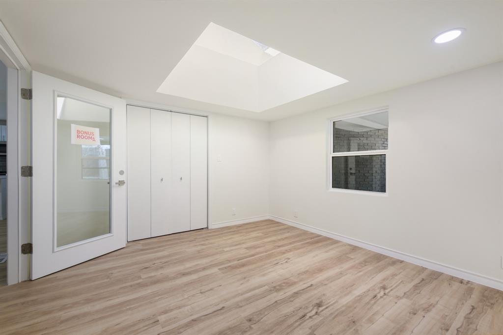 Hillcrest Homes 02 - Residential