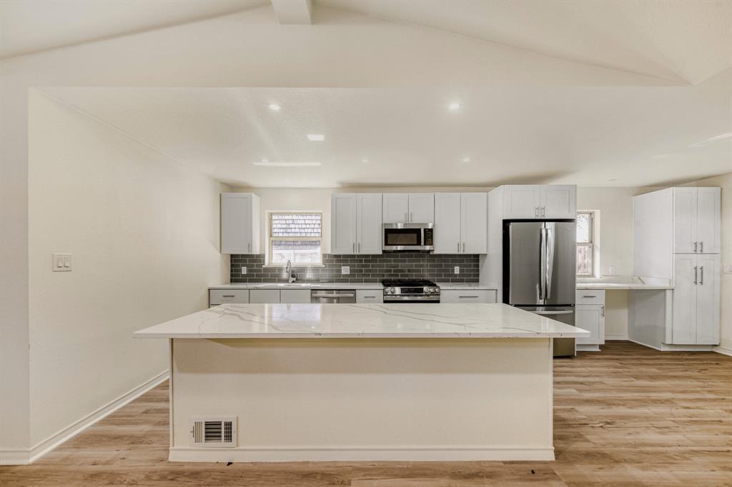 Hillcrest Homes 02 - Residential