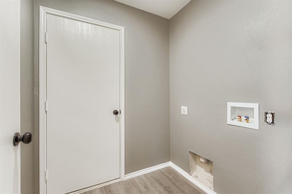 Deer Creek Arlington - Residential