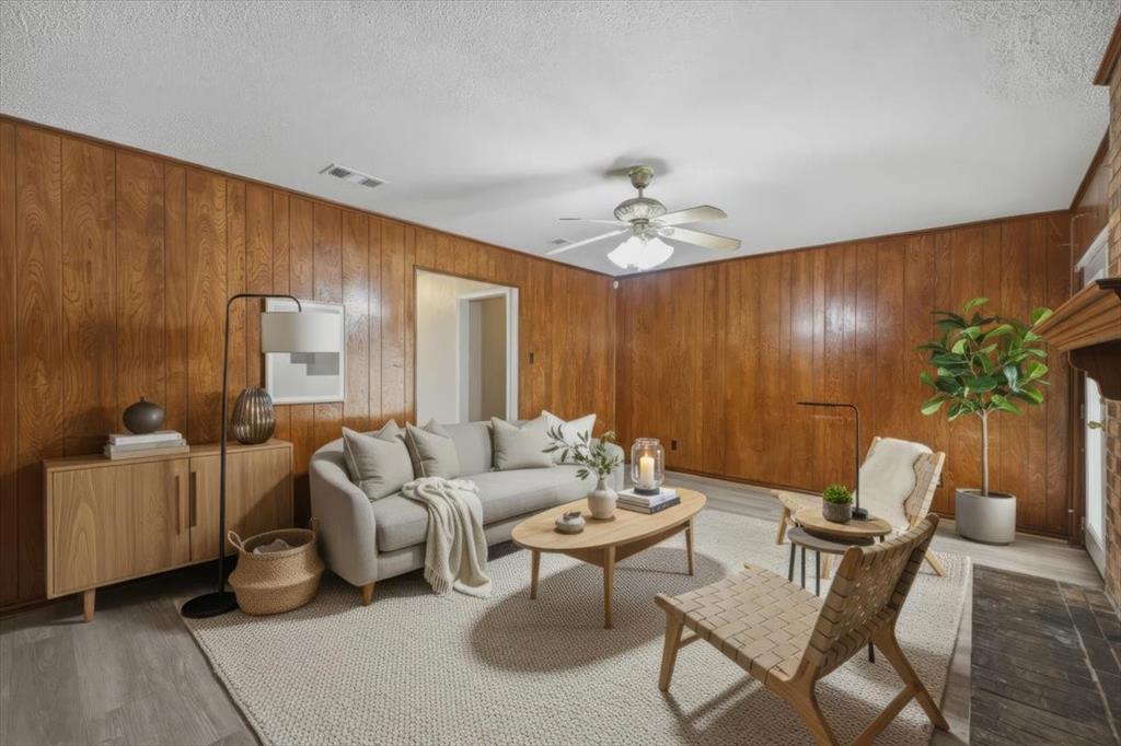 Crestwood Village 02 - Residential