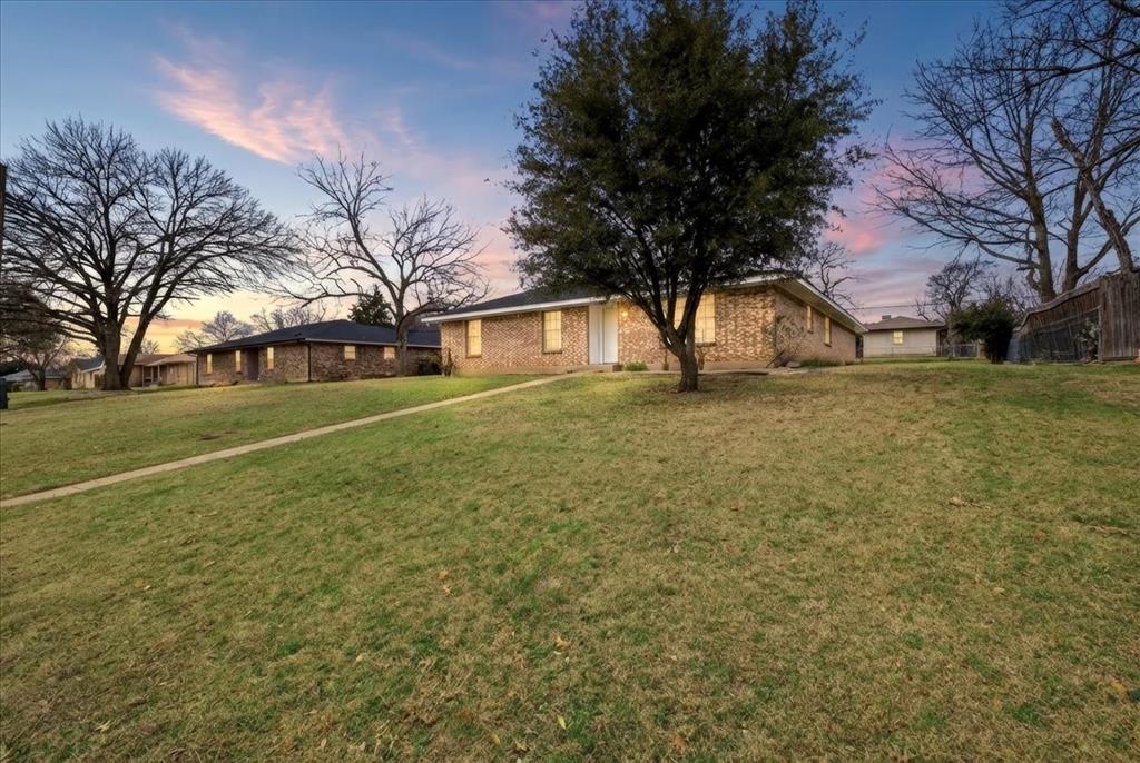 Crestwood Village 02 - Residential