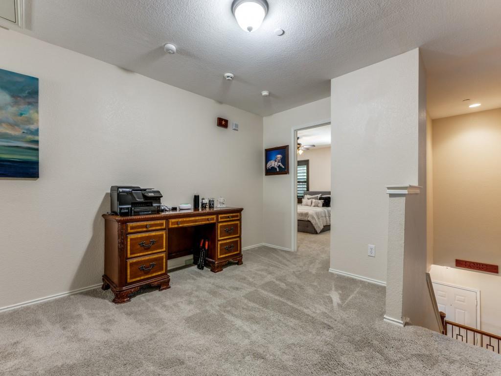 Pasquinellis Village On The Green - Residential