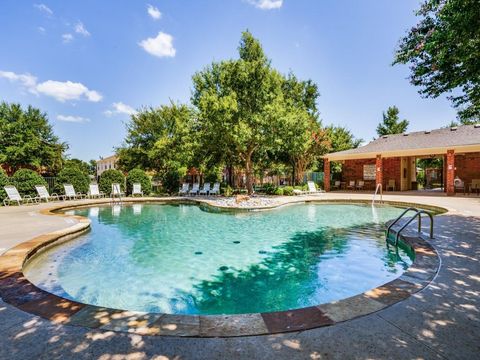 Photo of 4924 Stone Gate Trail, McKinney, TX 75070 (MLS # 21212293)