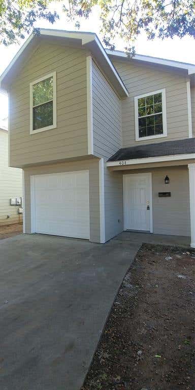 Photo of 404 N Cleveland Avenue, Sherman, TX 75090 (MLS # 21357695)