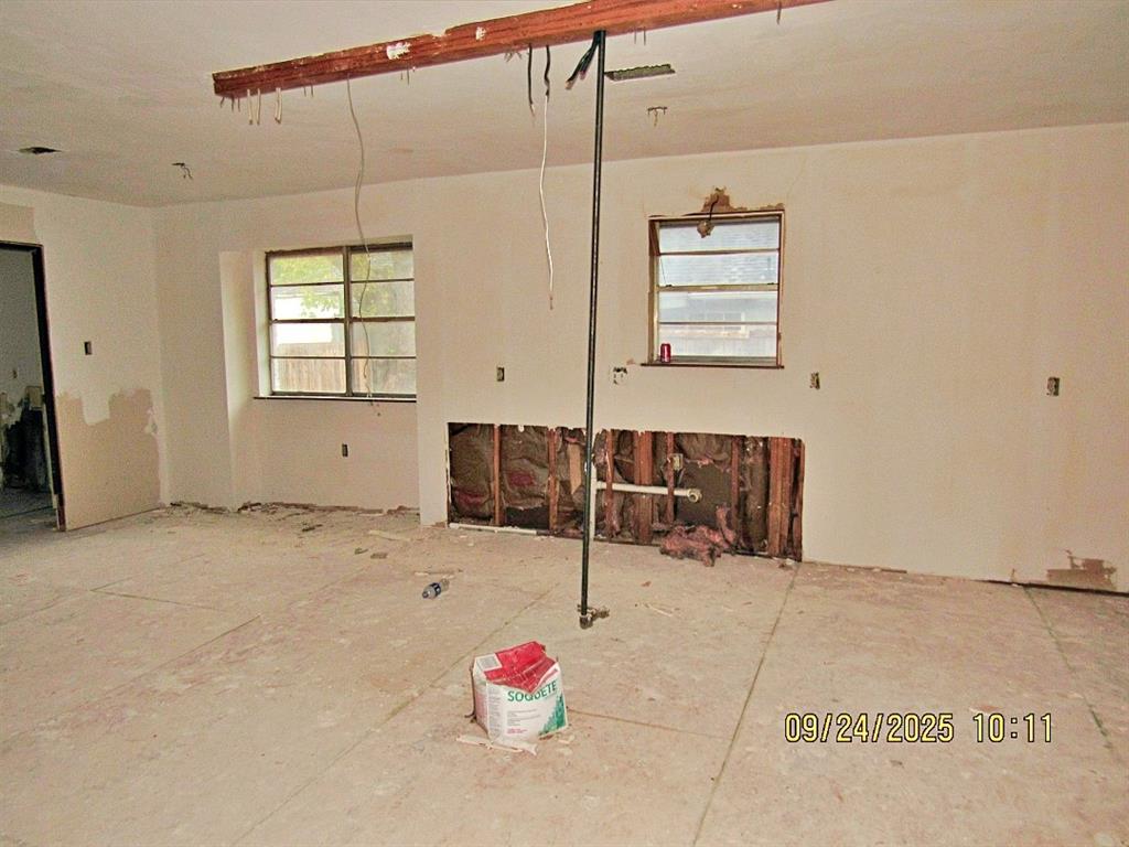 1021 S Murray Street